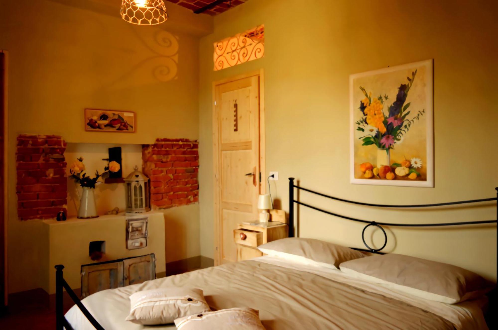 Bed & Tours Dimora Di Campagna Castelnuovo Belbo Exterior foto