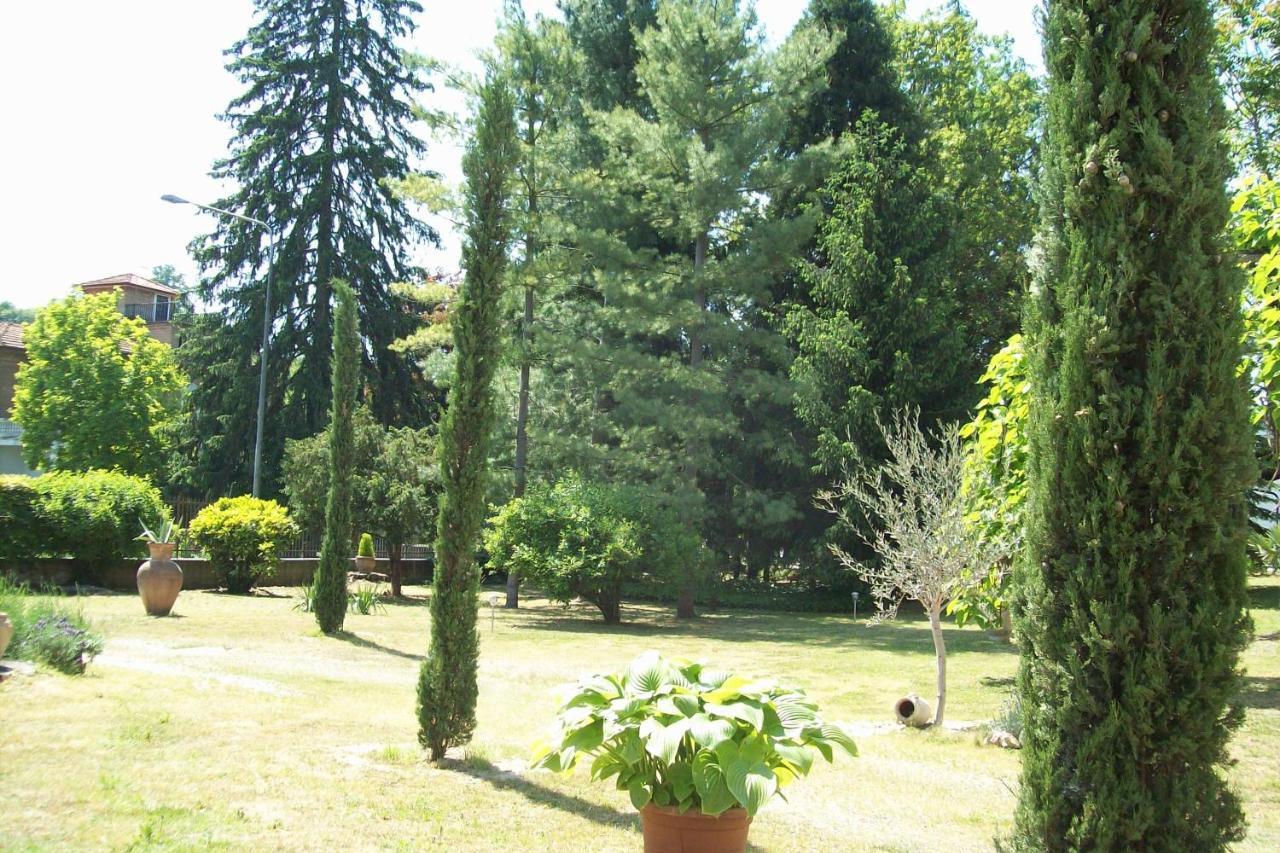 Bed & Tours Dimora Di Campagna Castelnuovo Belbo Exterior foto
