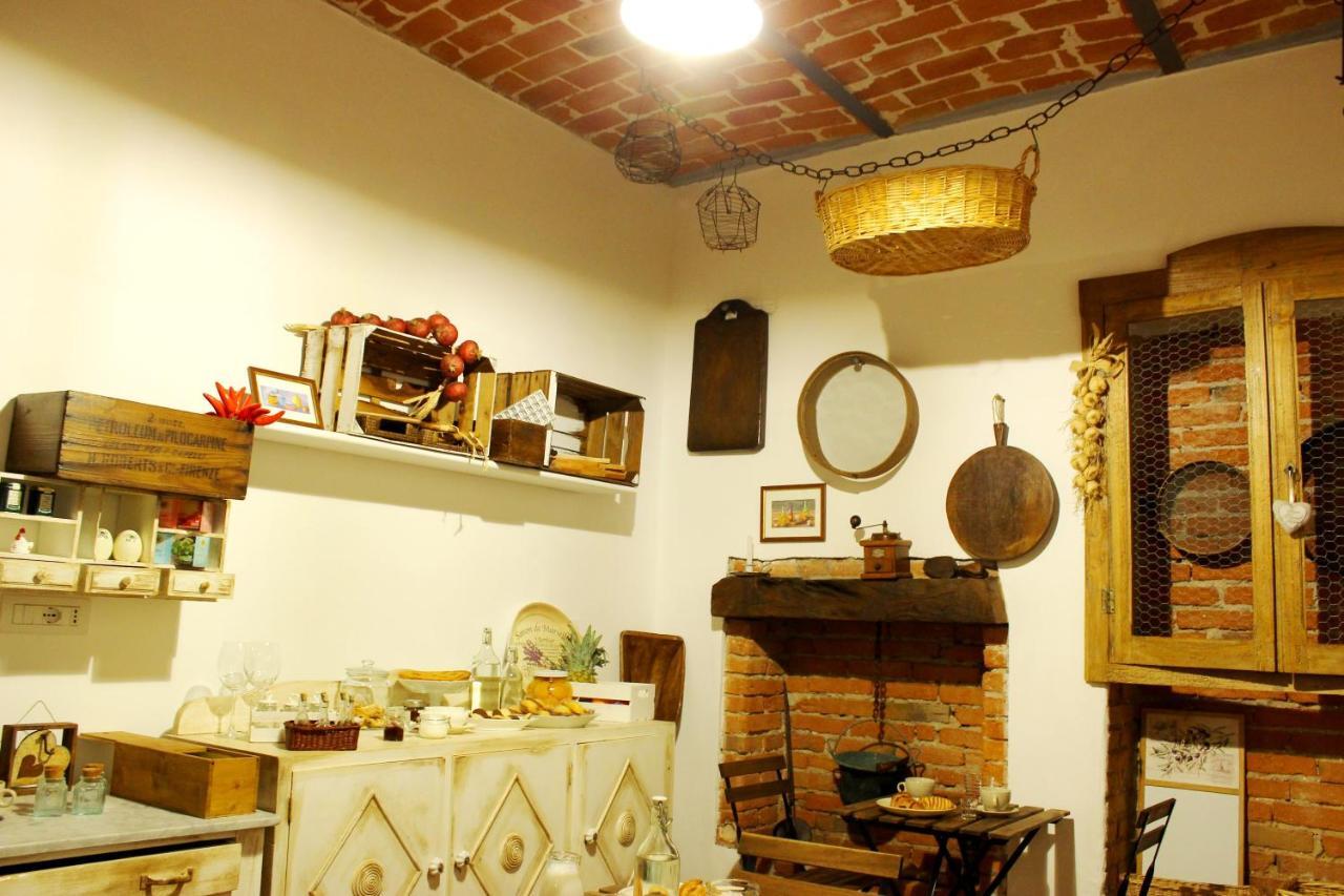 Bed & Tours Dimora Di Campagna Castelnuovo Belbo Exterior foto
